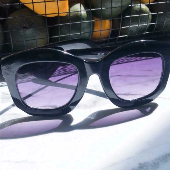 Accessories - Classic Black Square Framed Sunglasses